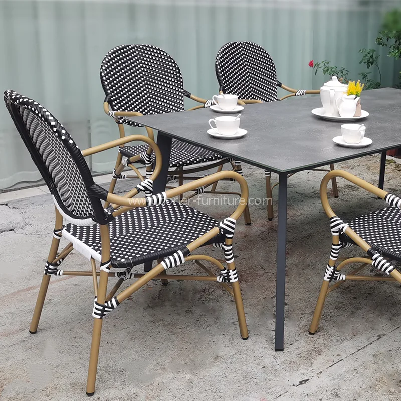 Модерен водоустойчив траен алуминиев PE Rattan Dining Set Модерен водоустойчив траен алуминиев PE Rattan Dining Set