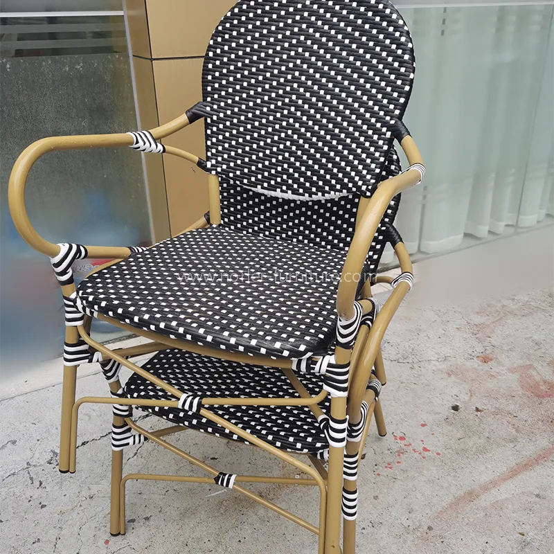 Модерен водоустойчив траен алуминиев PE Rattan Dining Set